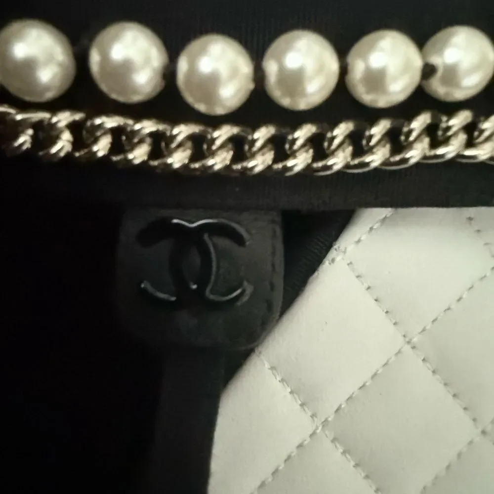 CHANEL Black and White Quilted Sandals floor sample minor scratches on bottom